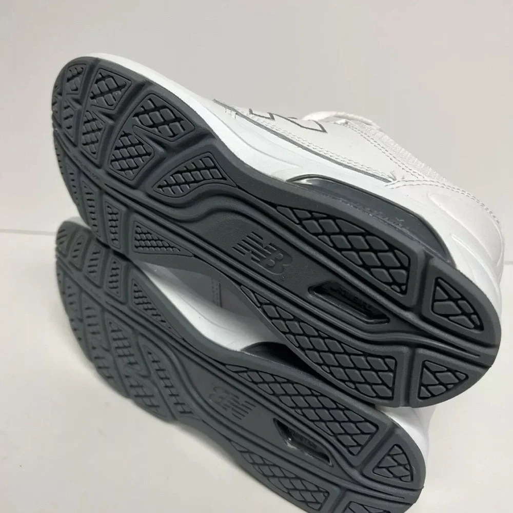 New Balance Mens 813v1 Walking Shoes White Size 7 M